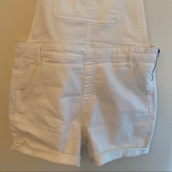 White overalls - Picture 3 of 6